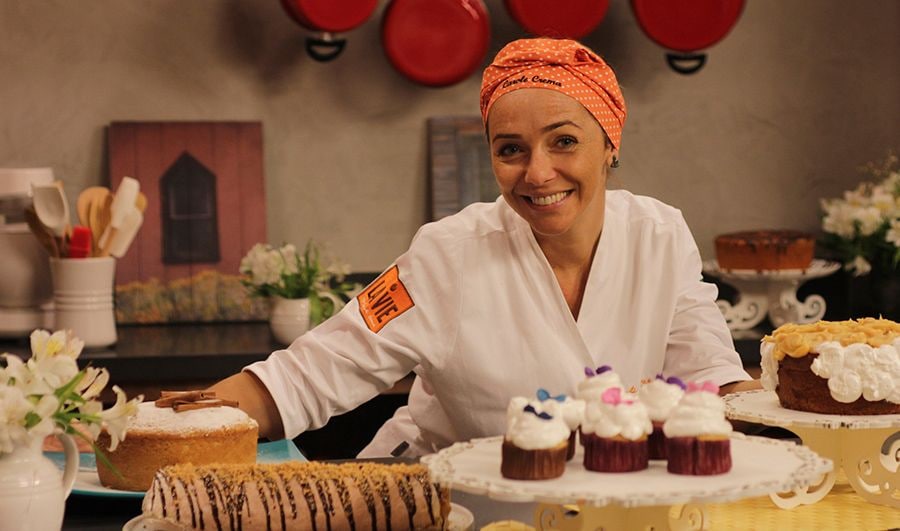 Capa: Carole Crema: Baixe Segredos da Confeitaria e Massas