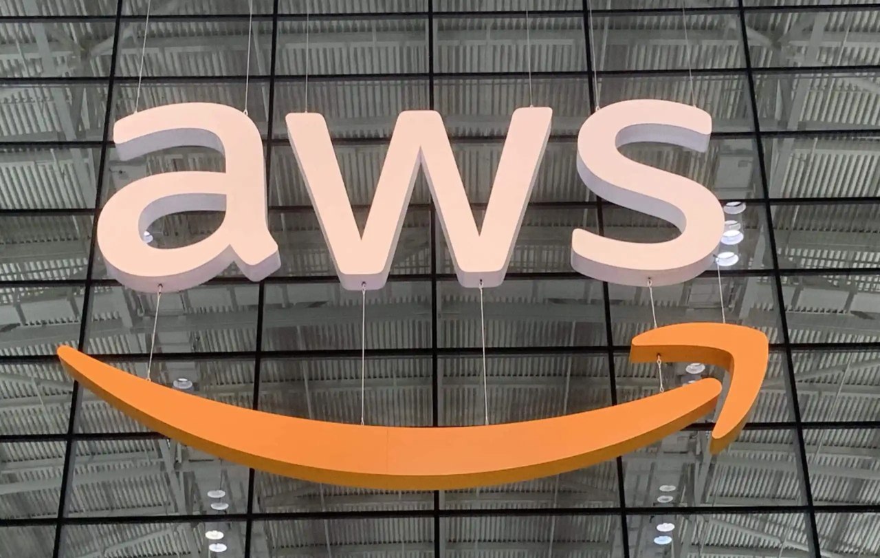Capa: Baixar Certificação AWS Solutions Architect SAA-C02: Curso Completo